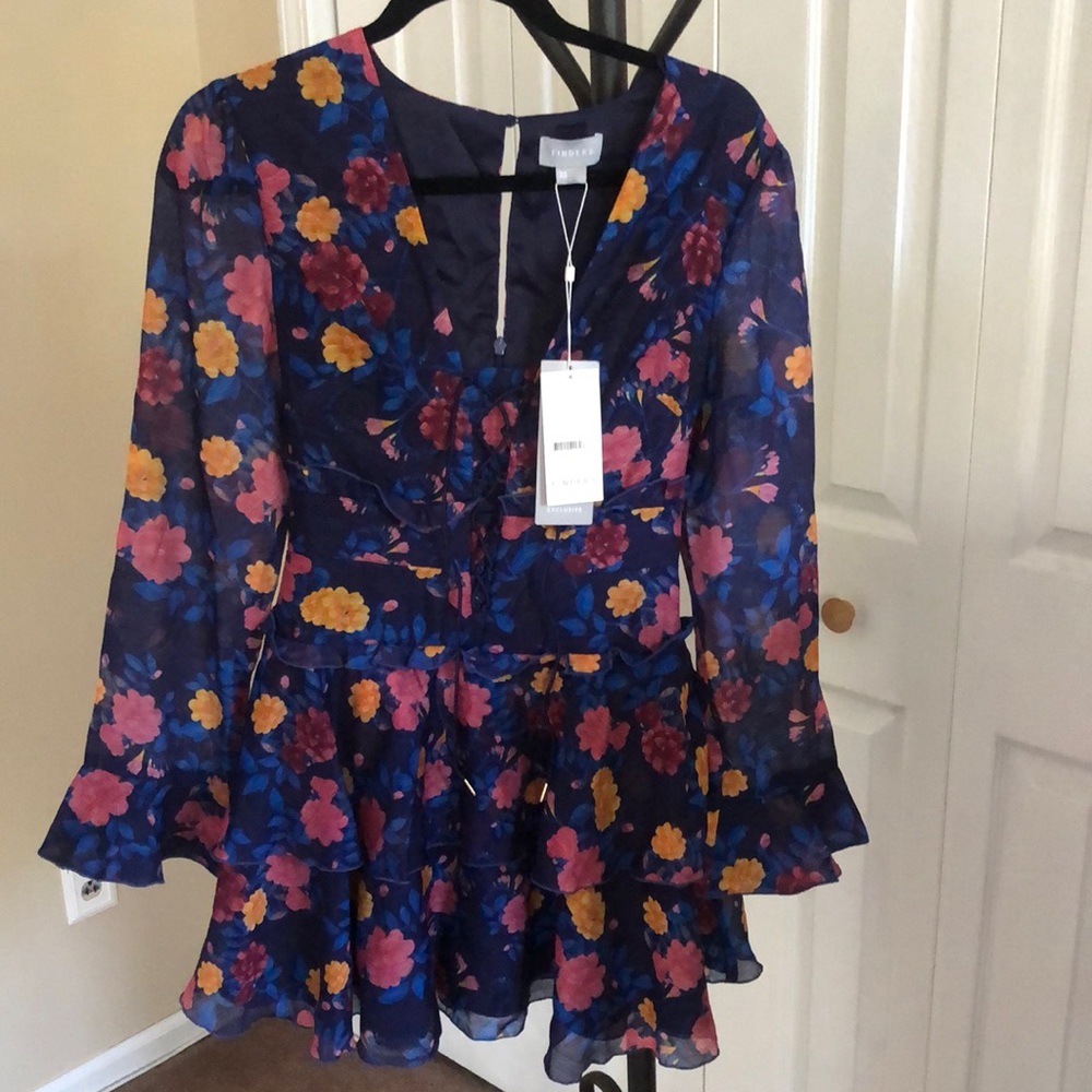 FINDERS KEEPERS Visions mini dress in Navy Floral. Size XS.